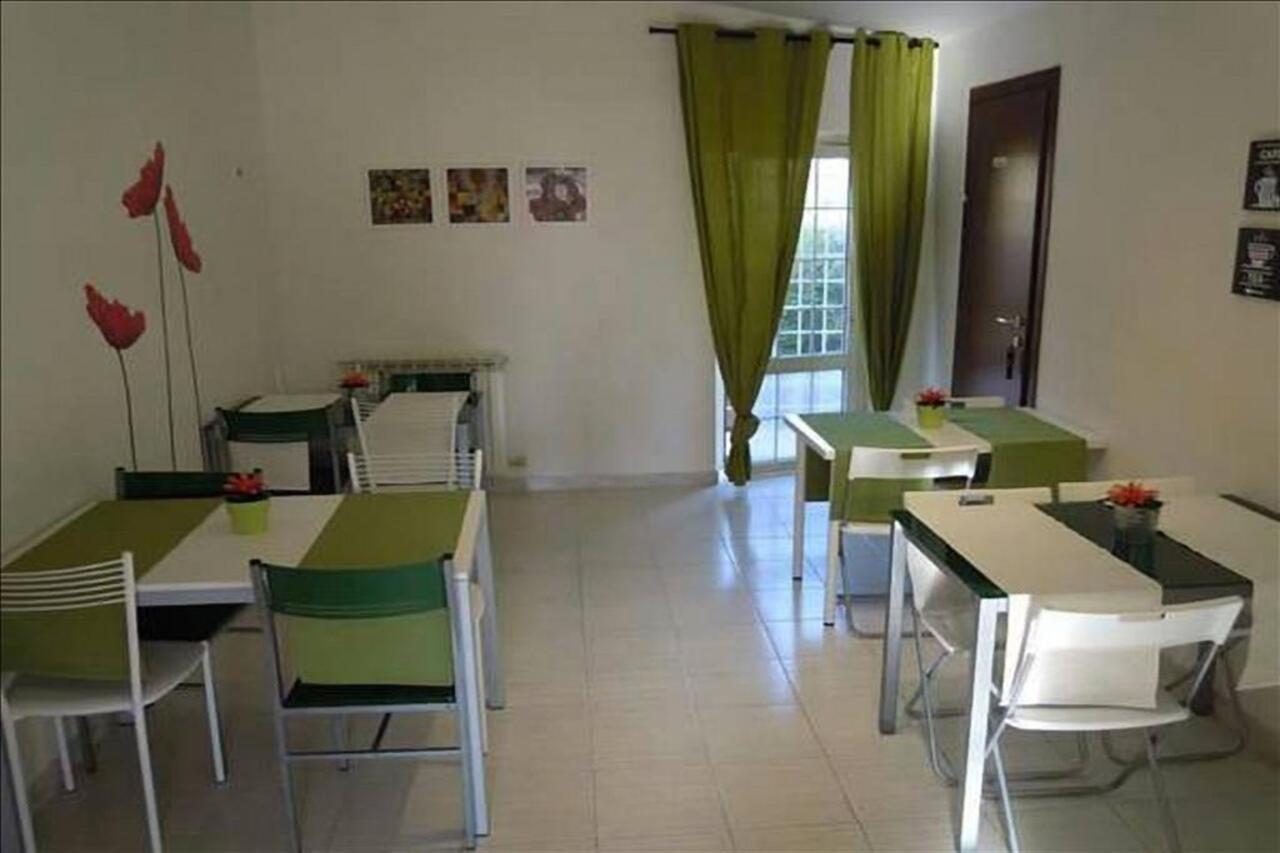 B&B Fiumicino Airport Resort Экстерьер фото