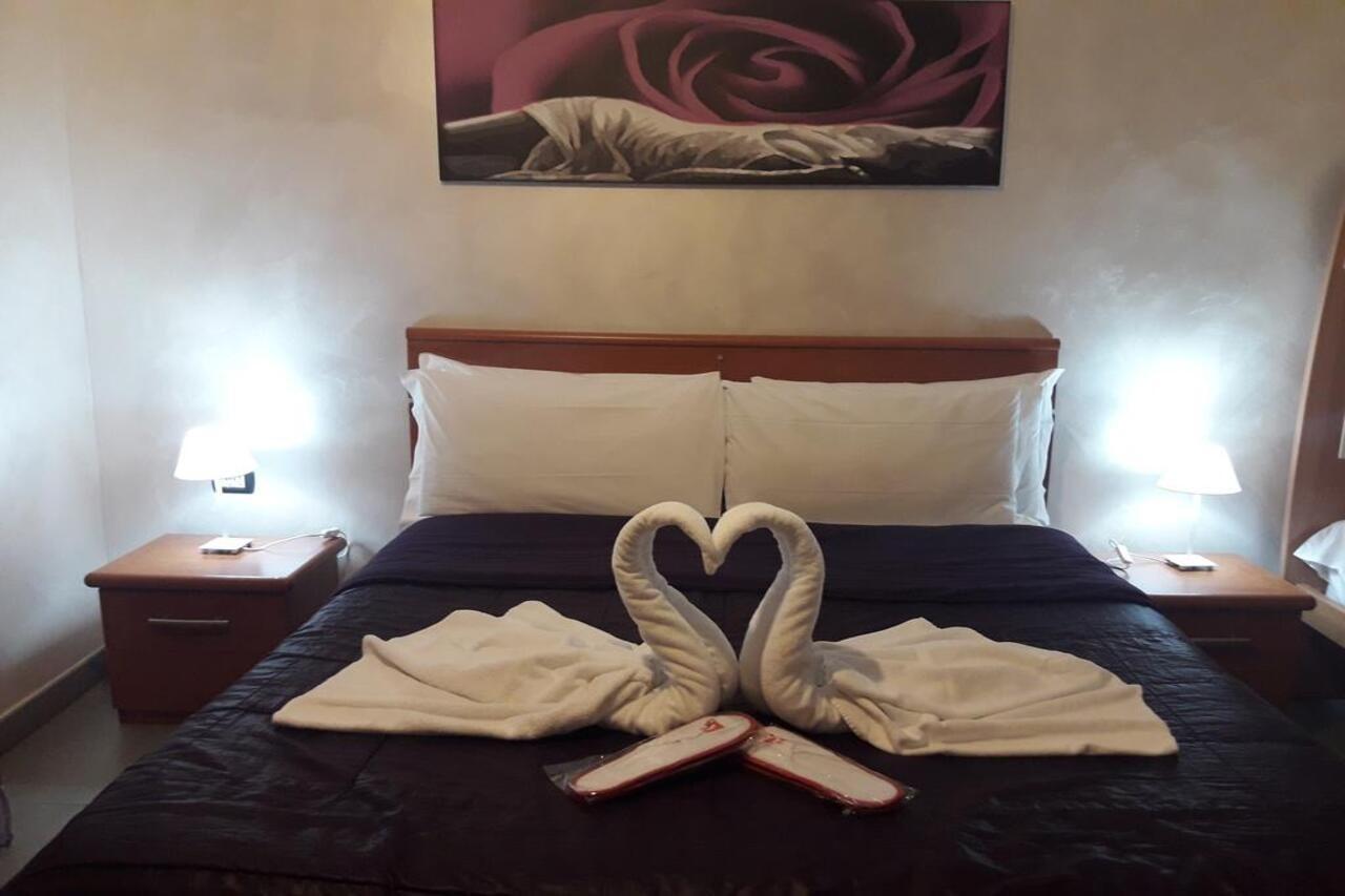 B&B Fiumicino Airport Resort Экстерьер фото