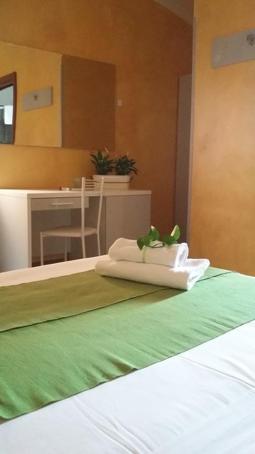 B&B Fiumicino Airport Resort Экстерьер фото