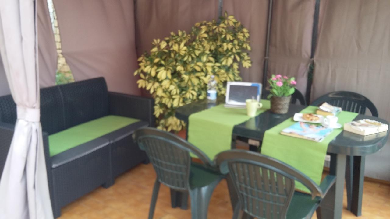 B&B Fiumicino Airport Resort Экстерьер фото